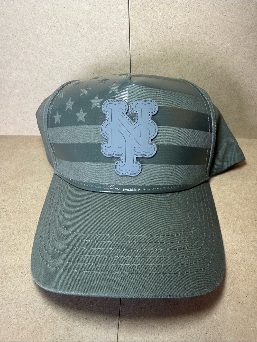 NY Mets Stadium Giveaway Military Appreciation Camo Green Snapback Hat NWT - Picture 2 of 5